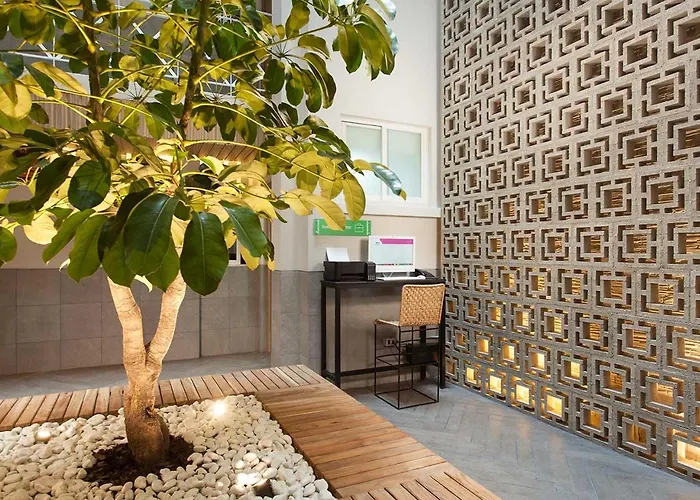 Mx Zocalo Cdmx, Trademark Collection By Wyndham 3* Mexico City