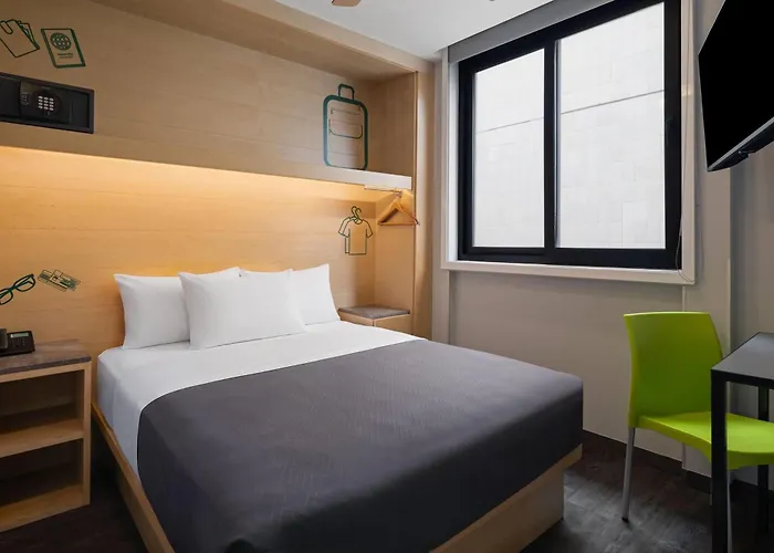 Mx Zocalo Cdmx, Trademark Collection By Wyndham 3* Mexico City