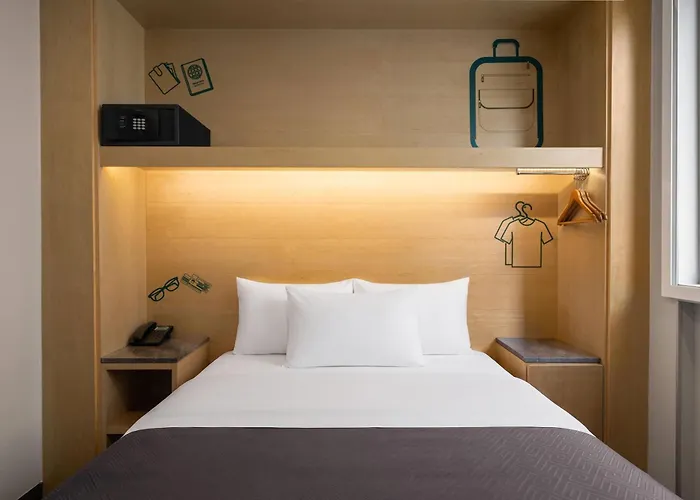 Mx Zocalo Cdmx, Trademark Collection By Wyndham 3* Mexico City